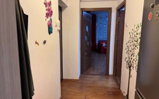 Garsoniera spatioasa, etaj 5, Brazda lui Novac langa Propers - Poză 3