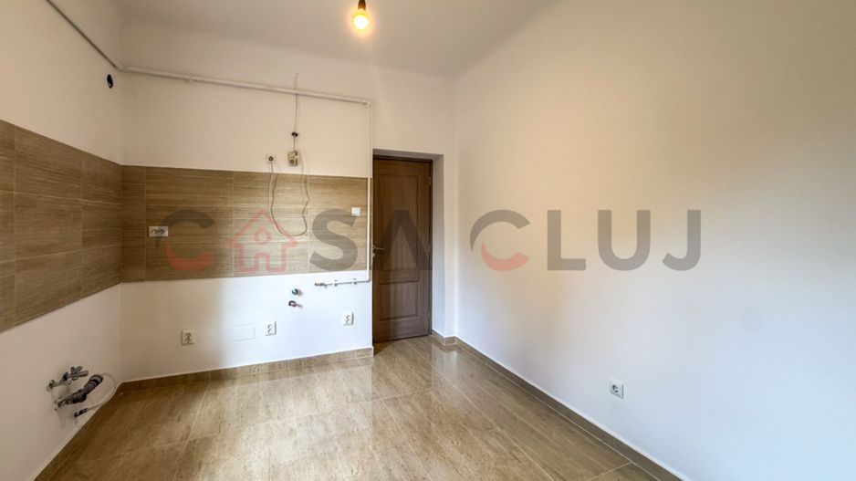 3 camere, finisat modern, etaj 1, central - Poză 6