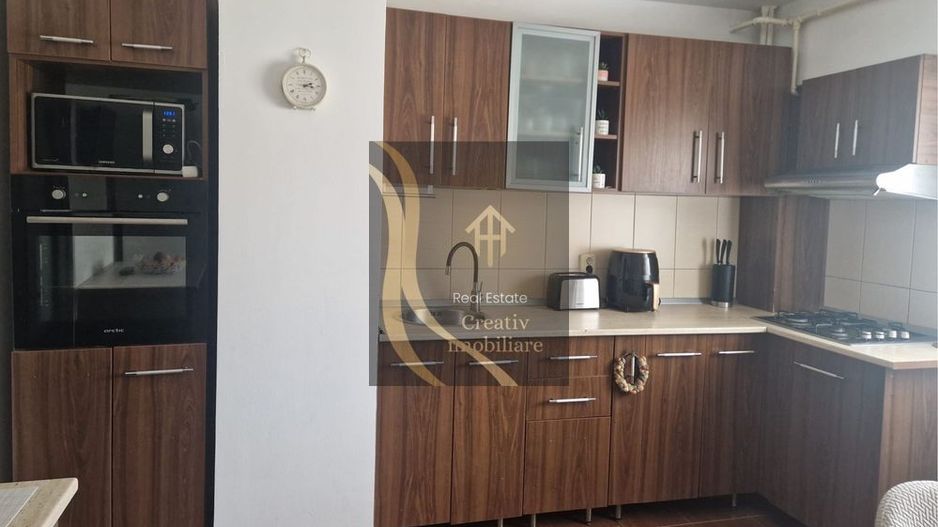 Apartament 3camere Otopeni ultracentral - Poză 6