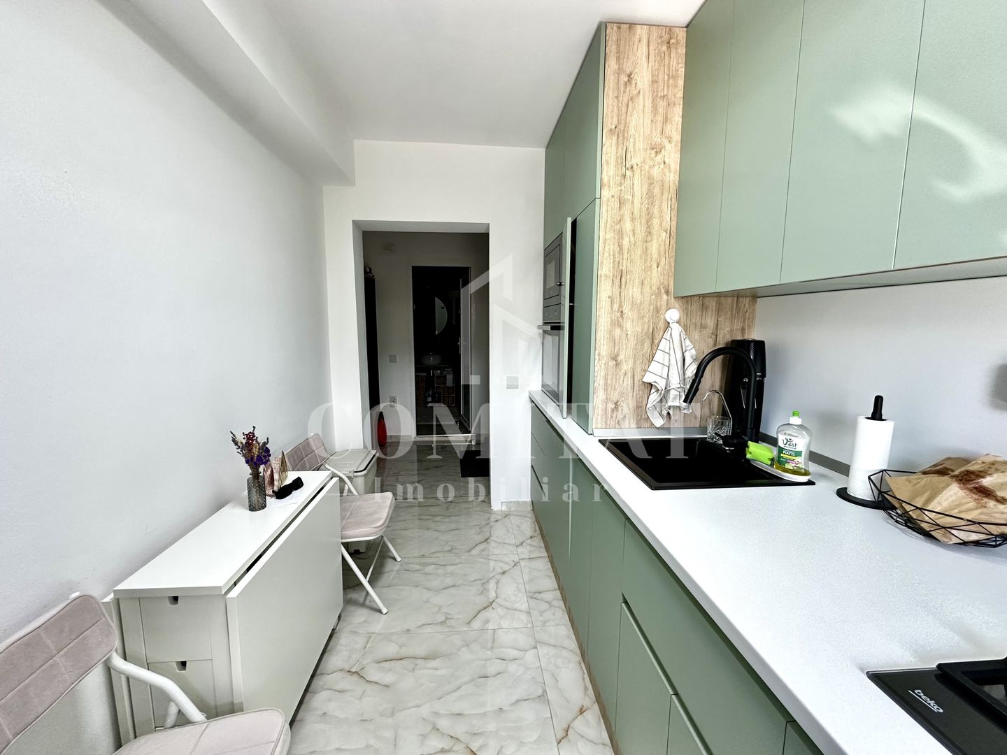 Apartament la cheie | Decomandat | Parcare | Zona Str Cetatii - Poză 12