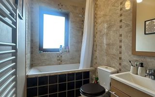 BRASADAS vinde ap 3 cam 2009 etaj 3/3 zona Semicentrala. - Poză 6