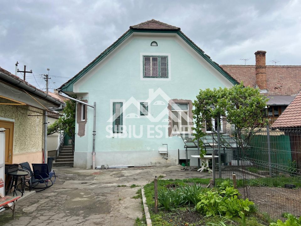 De vânzare: Proprietate cu 2 unități locative ,Zona Lupeni, Sibiu - Poză 1
