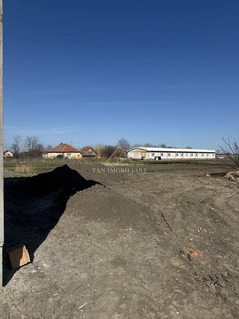 Teren Pentru Duplex Utvin - Poză 1