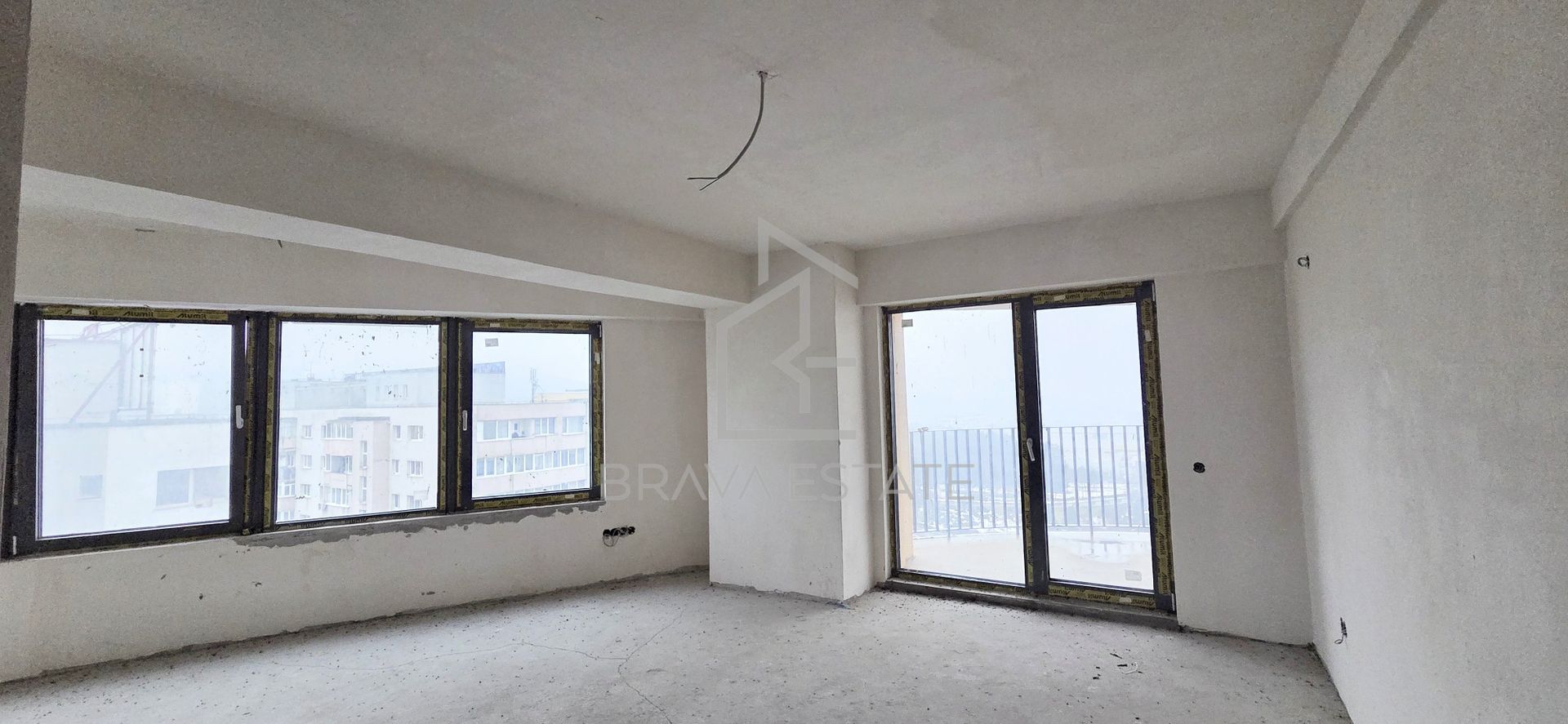 Apartament tip studio 45mp ,balcon, semifinisat,  West Tower ,zona Manastur - Poză 8