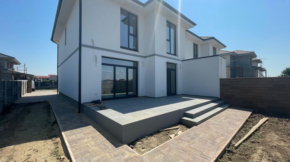 Duplex separat prin camera tehnica - 5 camere - Mosnita Noua - Poză 16