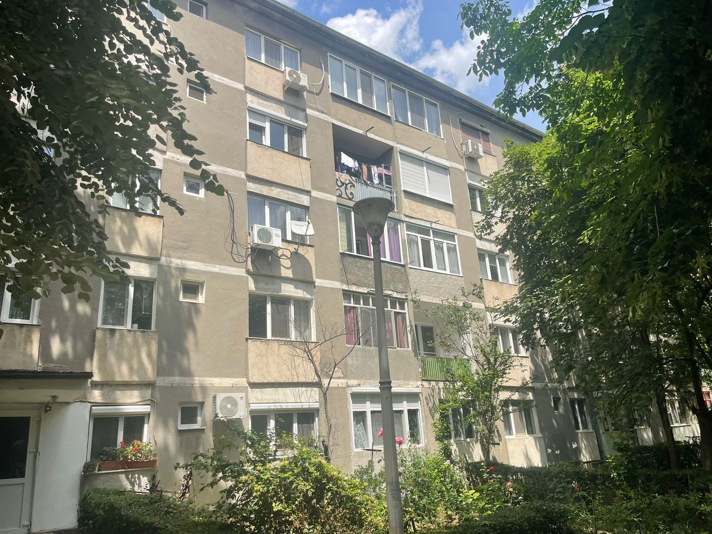 Ap 2 cam tip X - liceul Onisifor Ghibu- 60.000 euro neg - Poză 1