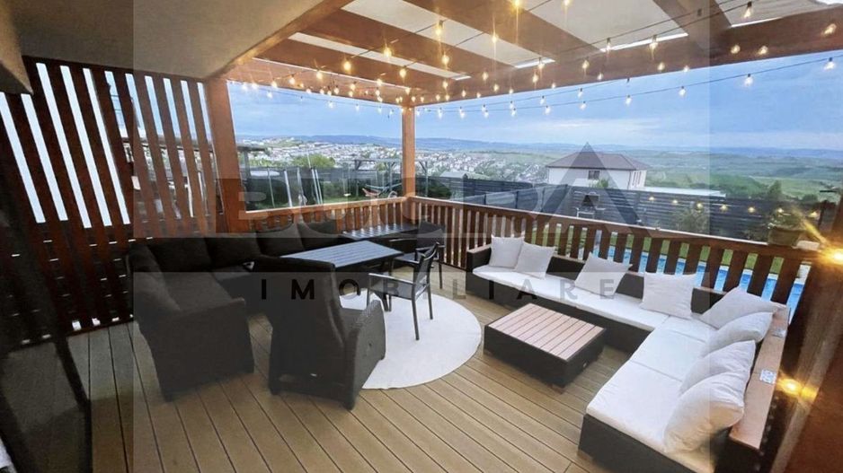 Casă individuala cu piscină si priveliste panoramica, zona Dezmir - Poză 13