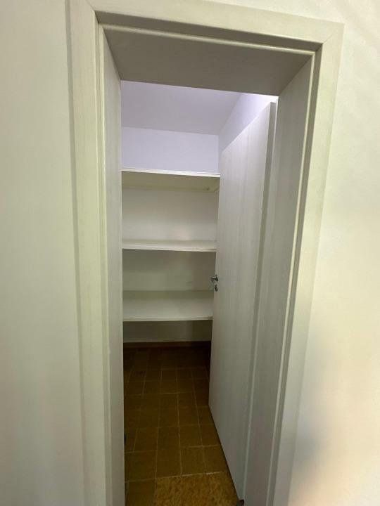 Vand apartament 4 camere Drumul Taberei Valea Argesului 2 - Poză 1