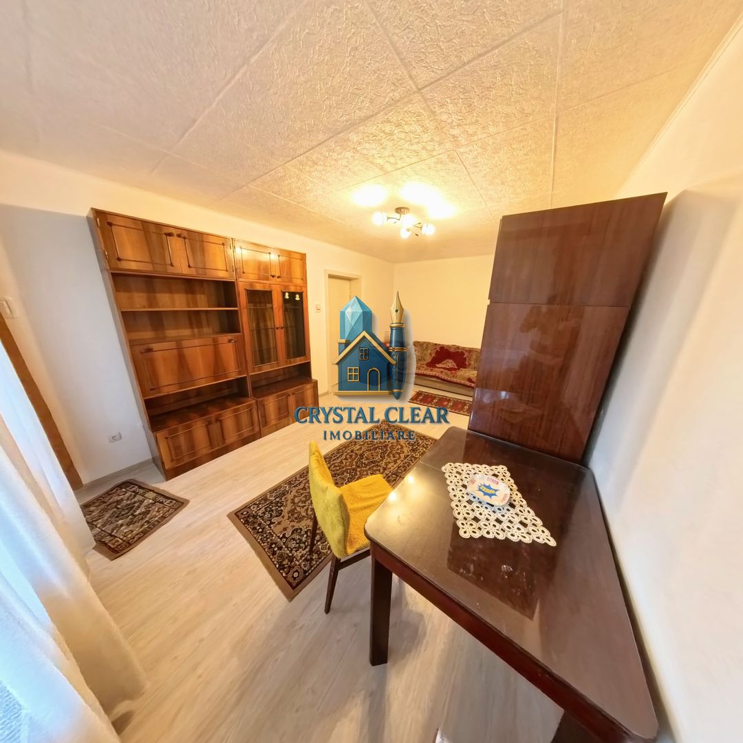 Apartament 2 camere, cartierul Aleea Carpați, zona Darina - Poză 3