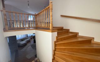 Casa/Vila deosebita 11 camere mobilata-utilata LUX -zona Hoghiz/Brasov - Poză 9