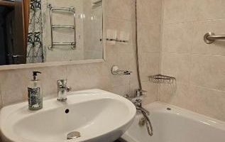 Apartament 3 camere. Etaj 1. Centrala.  Zona Brancoveanu . Confort si liniste. - Poză 10