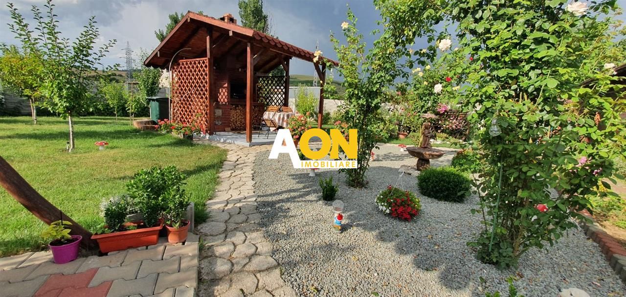 Casa 10 camere, 1000 mp teren, la asfalt, Barabant - Poză 4