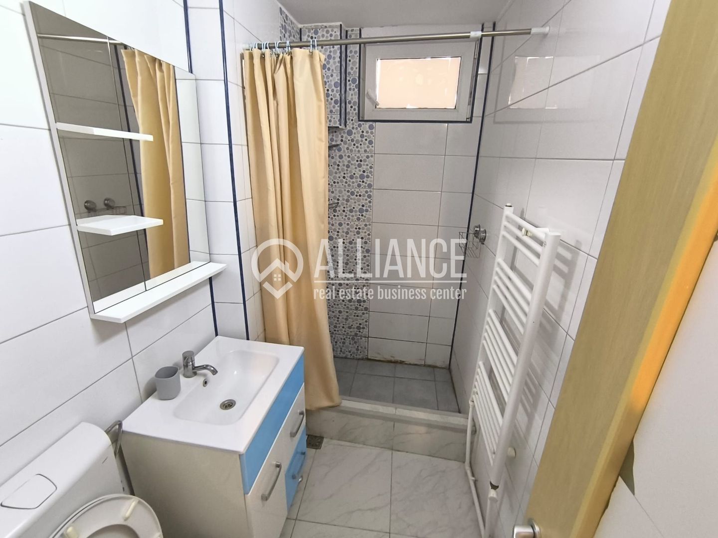 CENTRU PLAJA MODERN(COD03)- Apartament modern in vila interbelica ! - Poză 13