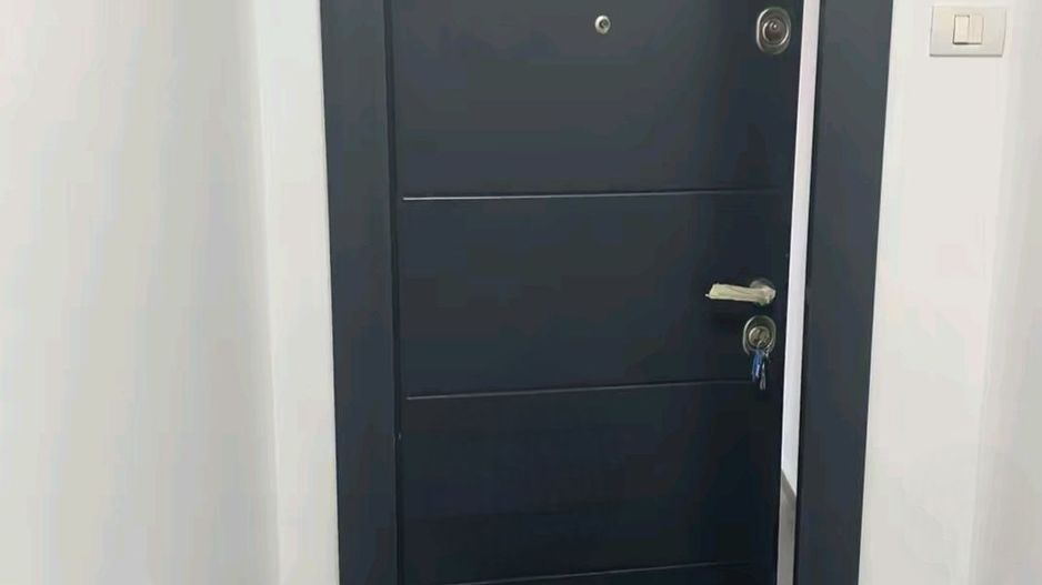 Vânzare apartament 2 camere cu parcare subterană - Poză 3