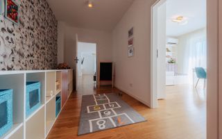 Apartament deosebit cu 4 camere la 5 minute de UMF - Poză 28