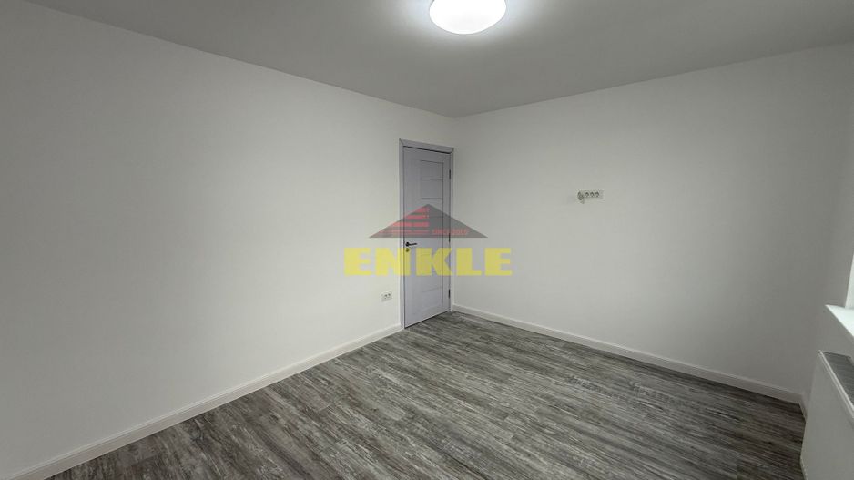 De vanzare apartament cu 2 camere, etaj2, RENOVAT IN TOATALITATE - Poză 5
