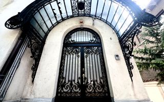 Apartament in Vila | Dorbanti - Capitale | De Vanzare | 1946 - Poză 2