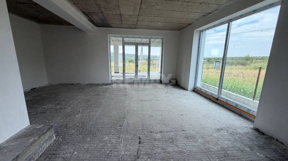 Casă modernă Hi-Tech de vânzare în Budești - Poză 14