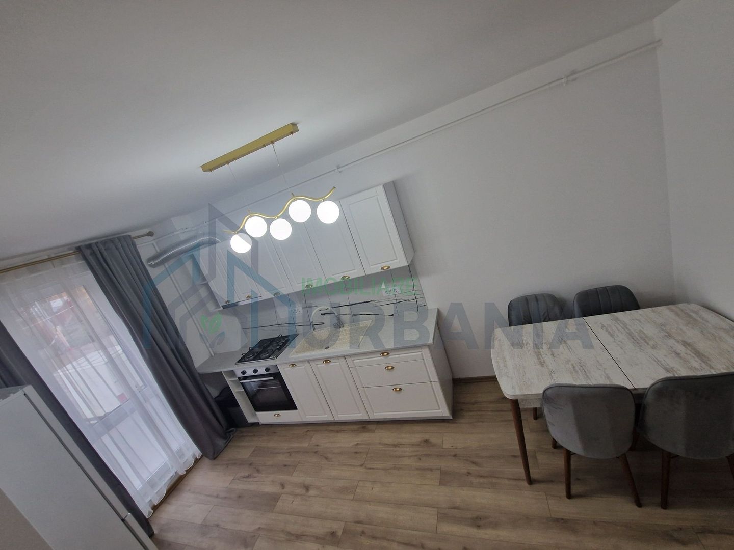 Apartament 2 camere plus boxa si parcare - Poză 4