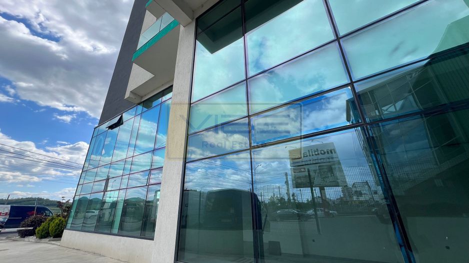 Spatiu modern de birou 70mp 2 locuri parcare subterane Rond Pacurari - Poză 1