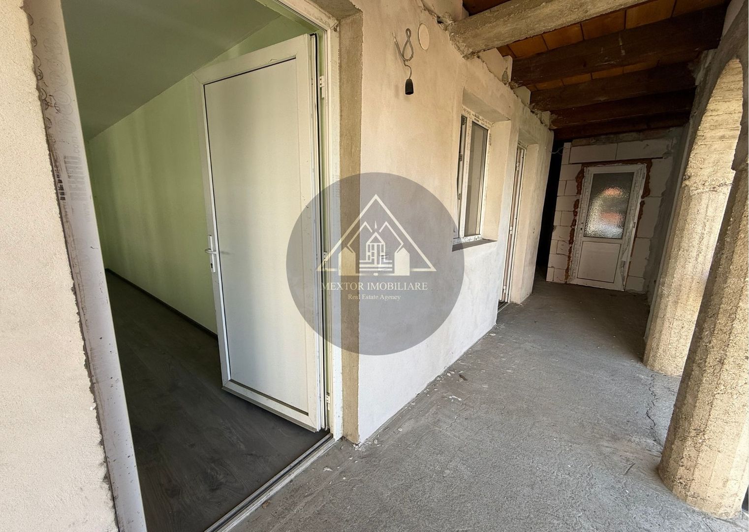 Casa de vanzare, Medias - Poză 7