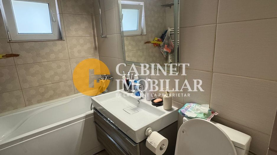 3 Camere Decomandat - 72mp - Mobilat/Utilat - Loc Parcare - Zona Frumoasa - Poză 9