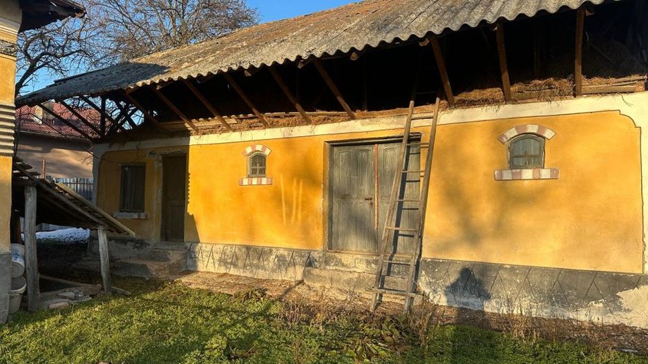 Casa in Com. Priboieni, Sat Pițoi - Comision 0 - Poză 3