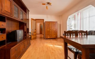 Apartament 3 camere, două băi - Str. Bogdan Dragoș - Poză 12
