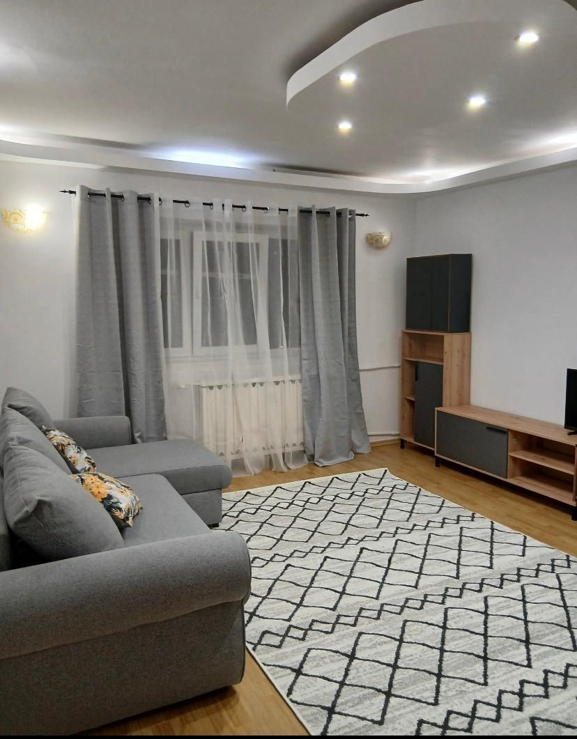 AP. 3 CAMERE 13 SEPTEMBRIE, BUCATARIE INCHISA, MOBILAT/UTILAT MODERN - Poză 1