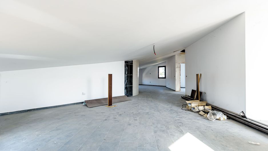 Clădire comercială în zona Grădiște. - Poză 17