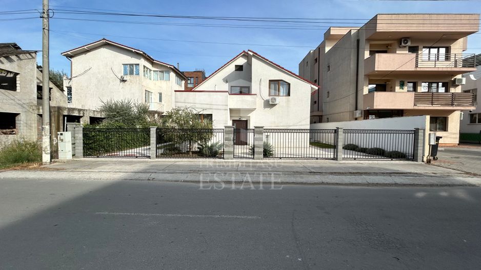 Vilă P+1 Mamaia Nord | 308 mp | 6 Camere | 6 băi | 6 locuri de parcare - Poză 1