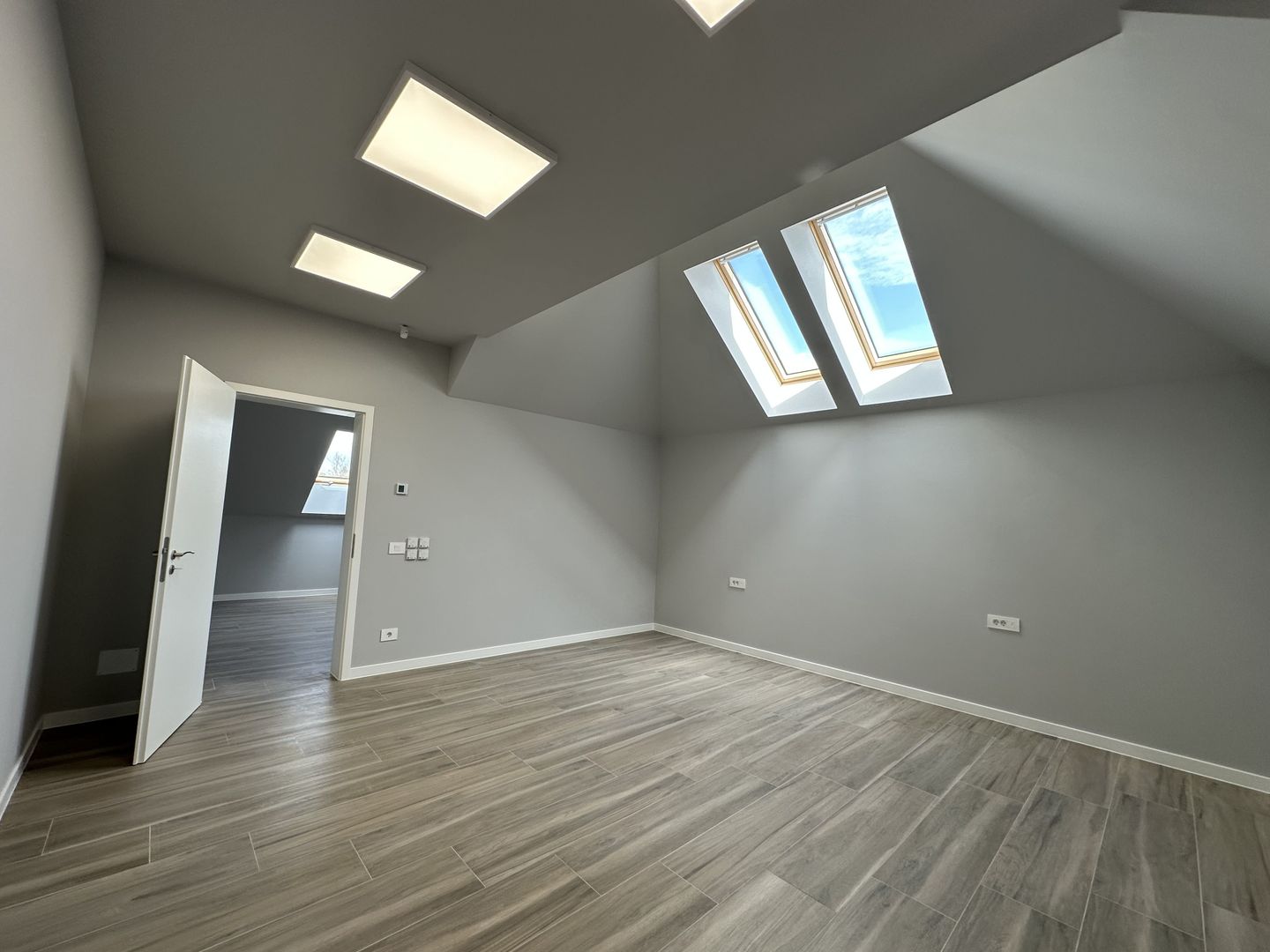 Spatiu de birouri - Poză 9