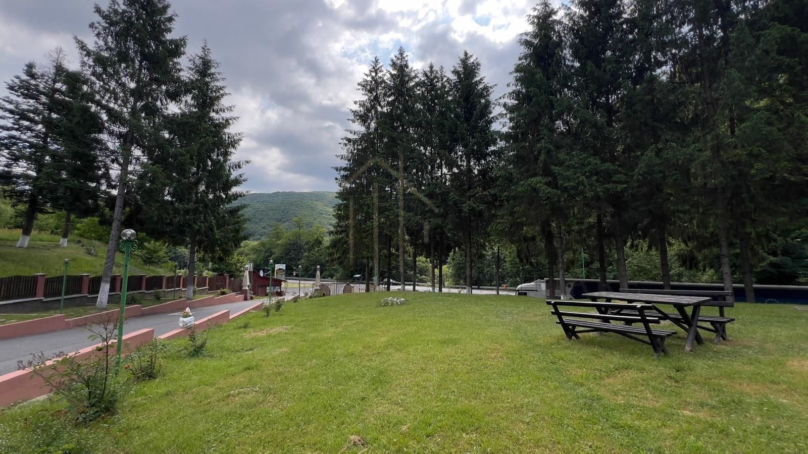 Popas Turistic Poiana Sărată – Complex turistic de vânzare - Poză 6