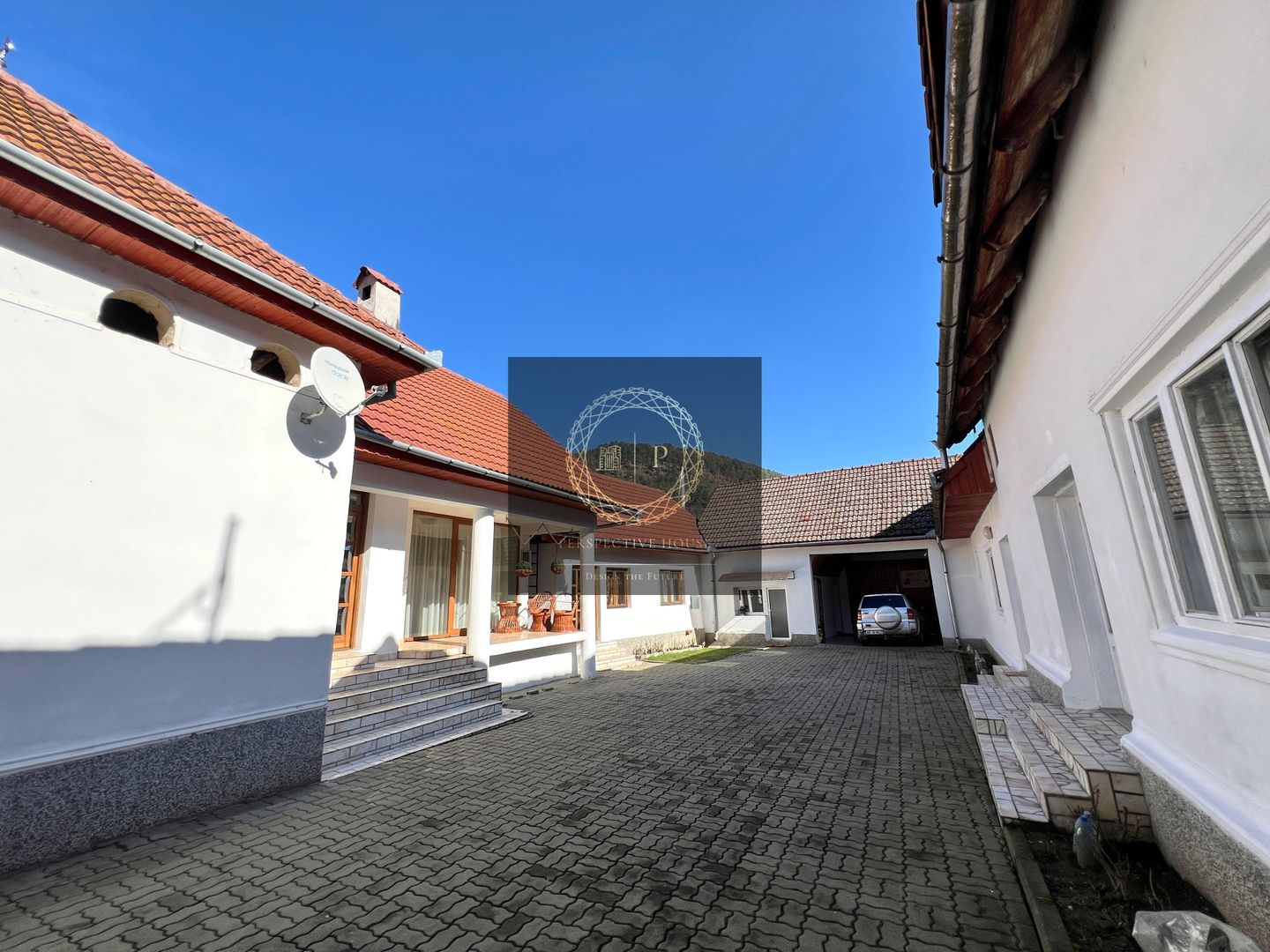Casă pretabila 2 familii | 280 mp utili| 1350mp Teren | Garaj - Poză 2