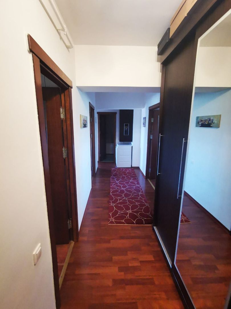 De vanzare apart. cu 3 camere, Complex Vega, Ultimul Leu, et.8, 145.000 E - Poză 9