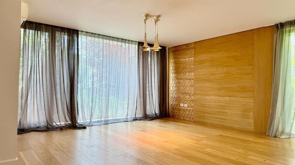 Refined Luxury Residence | Exclusive Villa with Private Spa - Poză 19