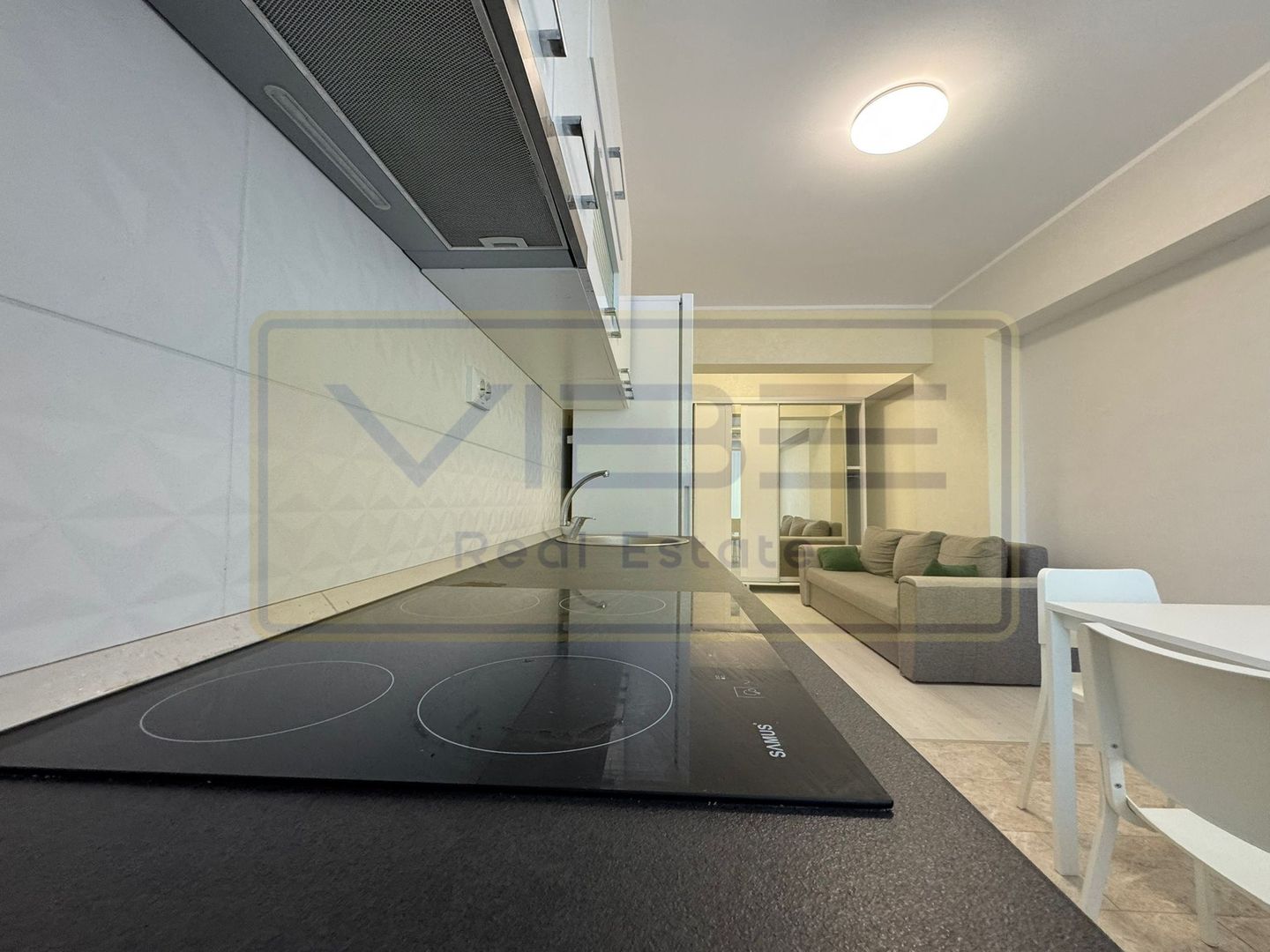 Apartament 2 camere Royal Town Copou - Poză 10