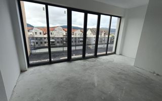 Penthouse 4 camere în Bistrița cu terasă panoramică - Poză 4