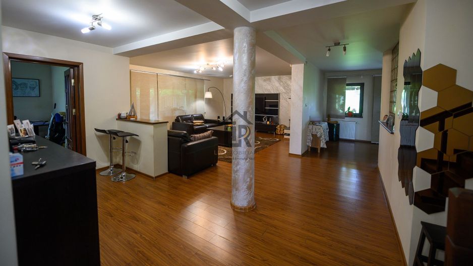 Vilă 5 camere 240 mp, mobilata,teren 806 mp – Platou Galata, Iași - Poză 6