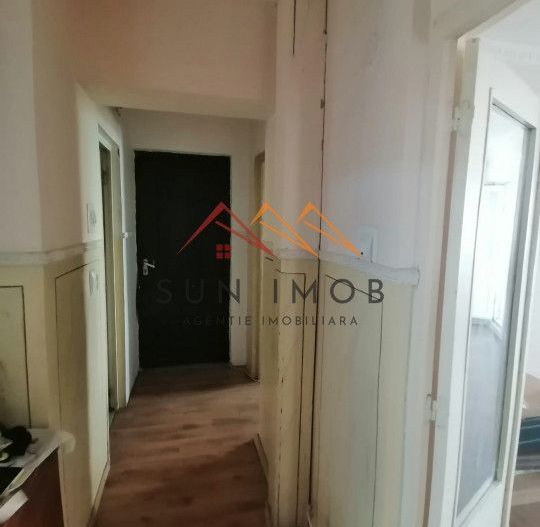 Apartament 3 camere, ultracentral, 1990, 2 bai, 2 balcoane, 74 mp utili - Poză 11