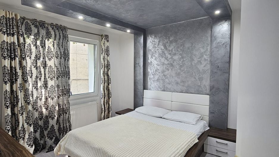 Apartament 3 camere,2 bai,70 mp,bloc izolat ,cartier,Tudor - Poză 2