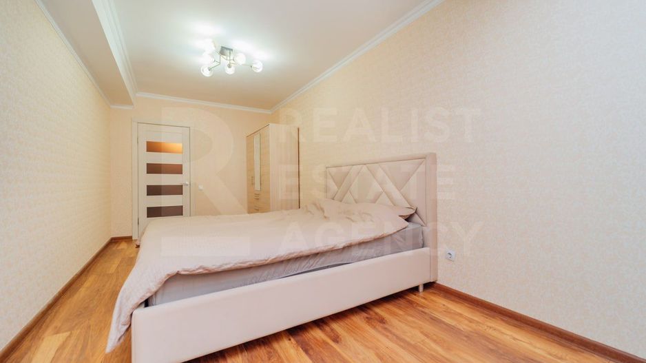 Vânzare, apartament, 1 cameră, str. Decebal , Grătiești - Poză 4