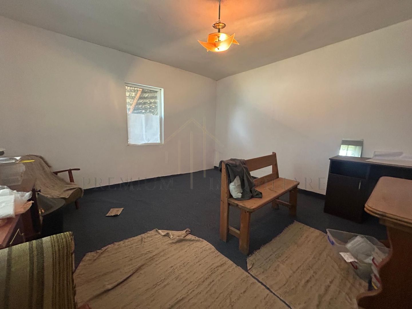 Casă de vânzare în centrul Oituzului, DN11 - Poză 6