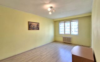 Apartament 3 camere decomandat | Locație excelentă | Bd. Chișinău 21 - Poză 3