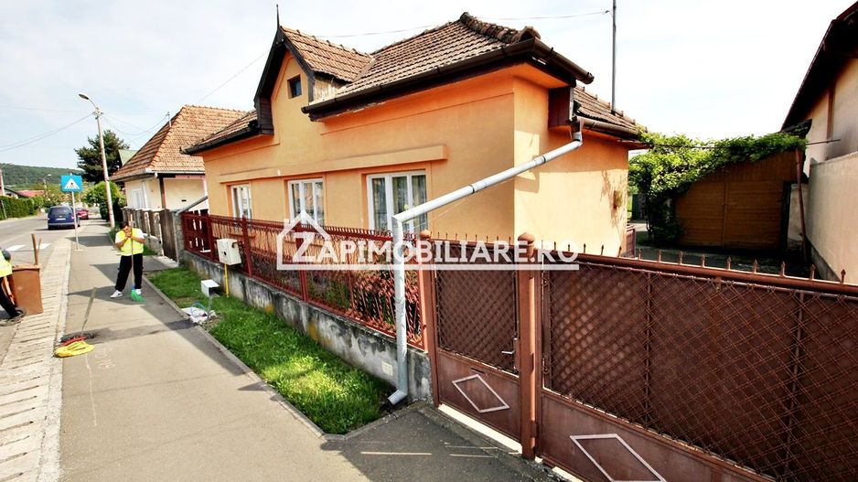 Casa 3 camere,102 mp, 1330 mp teren, 0% comision - Poză 5