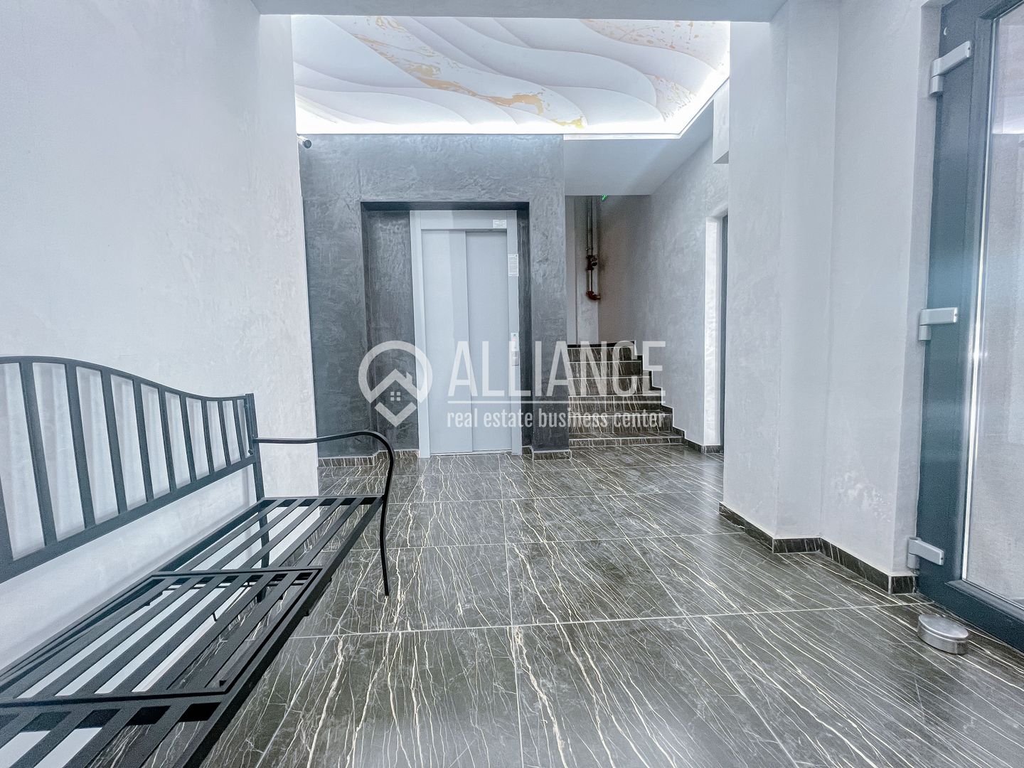 Palazu Mare(COD 05) - Apartament 3 camere| Parcare acoperită | Lac - Poză 26