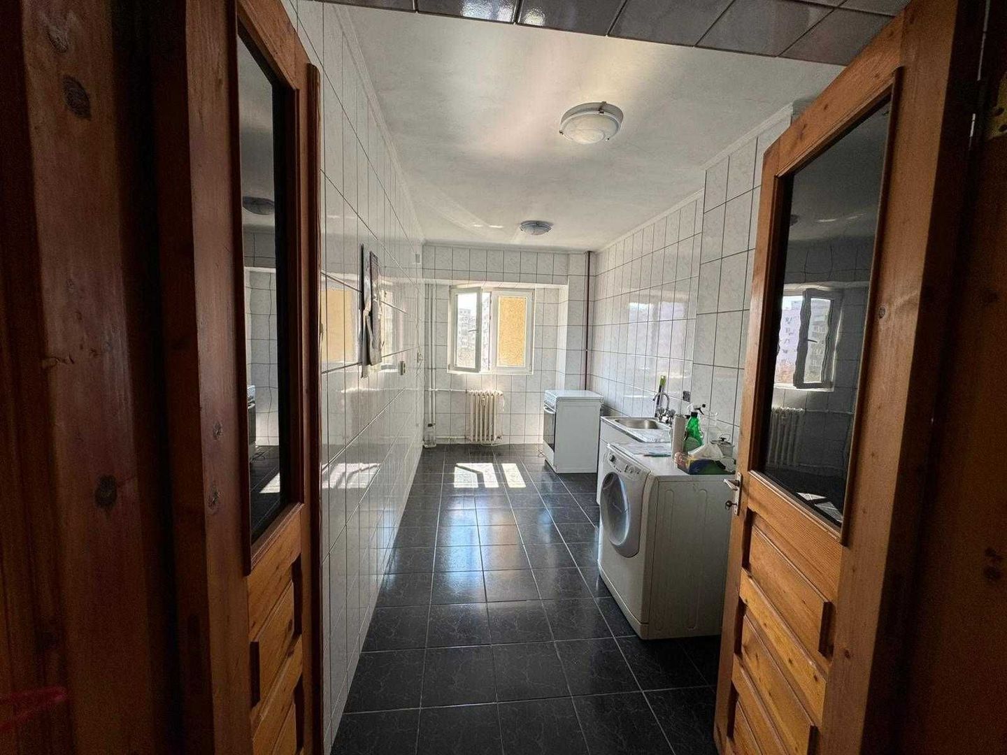 Apartament de vanzare- 3 Camere - Militari (Lujerului) - Poză 3