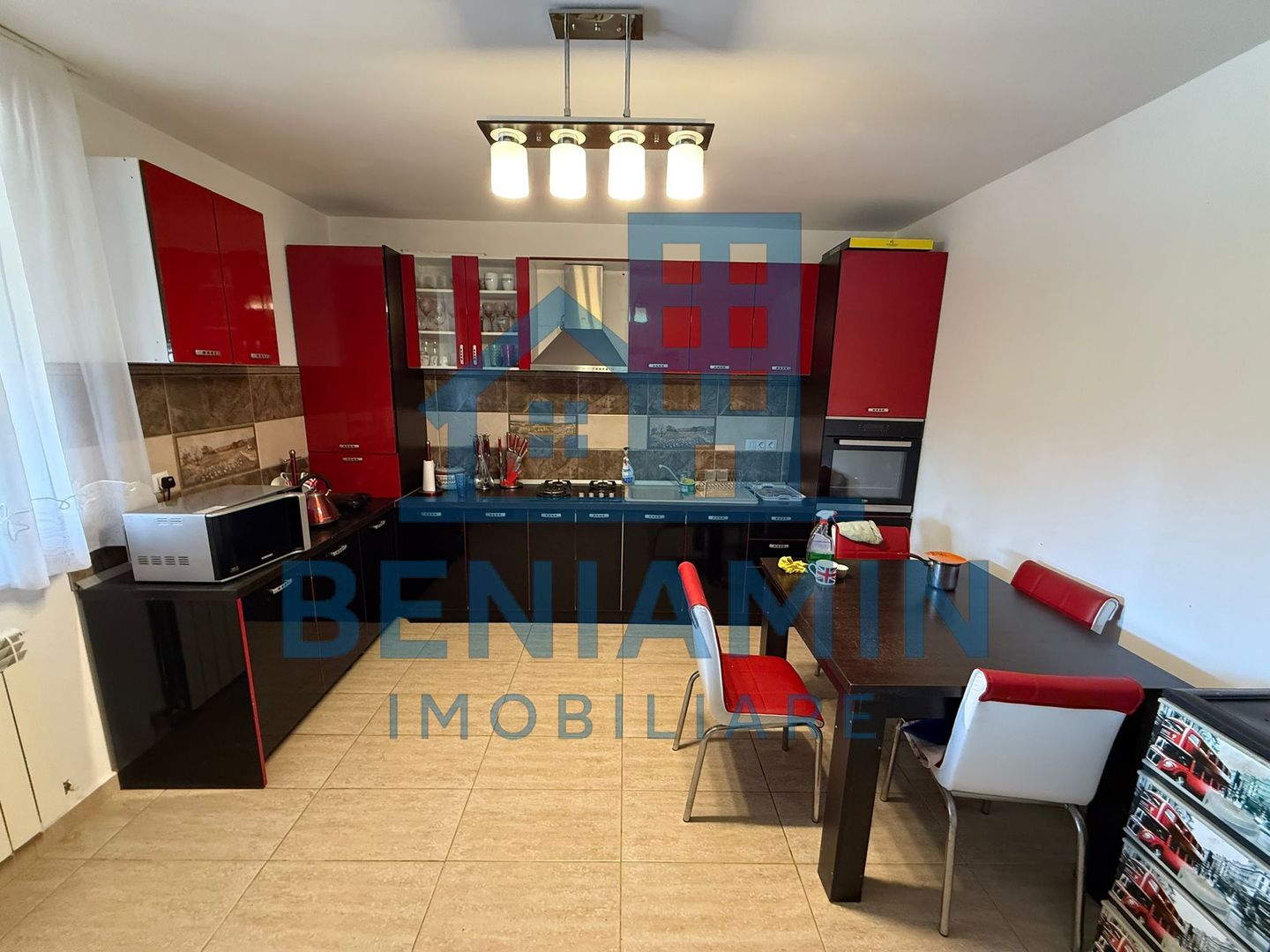 Casa P+1 toate utilitatile, 770mp teren, zona buna, mobilata, utilata - Poză 3