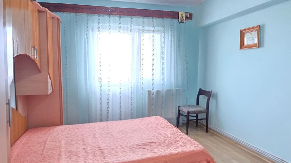 Apartament cu 3 camere, etaj 8, mobilat și utilat, zona GARĂ; - Poză 10