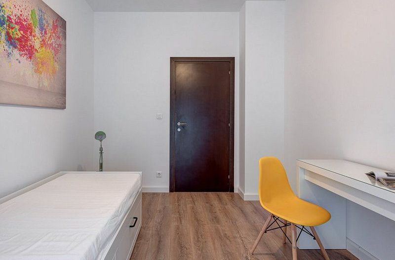 Apartament tip penthouse in Natura Residence, terasa 62 mp, mobilat modern - Poză 9